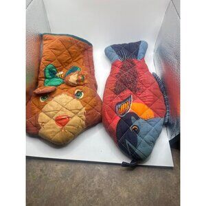 Vintage Quilted Bear & Fish Design Oven Mitts By Jays Novelties Inc.